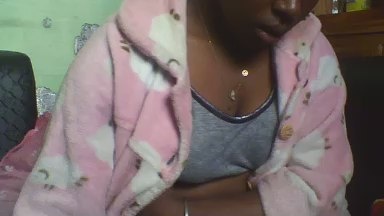 Alychia26 live cam on Cam4