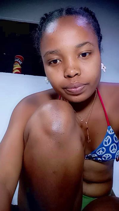 Alyciah live cam on Cam4
