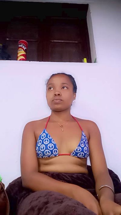 Alyciah live cam on Cam4