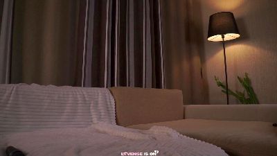 AlysaBatterton live cam on Cam4