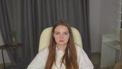 AlyseIalongo live cam on Cam4