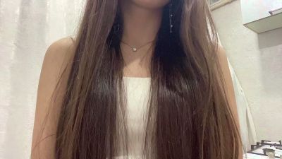 AlysiaConery live cam on Cam4