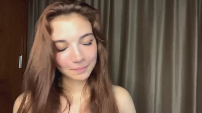 AlysiaTabisula live cam on Cam4