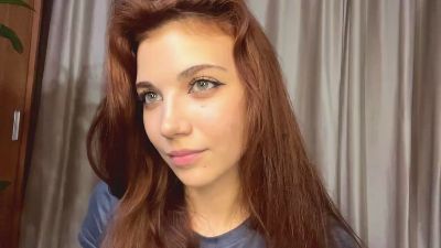 AlysiaTabisula live cam on Cam4