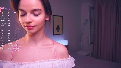 AlysonRasband live cam on Cam4