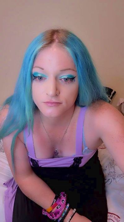 AlyssaKat7 live cam on Cam4