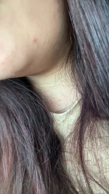 Alyssaaa000 live cam on Cam4