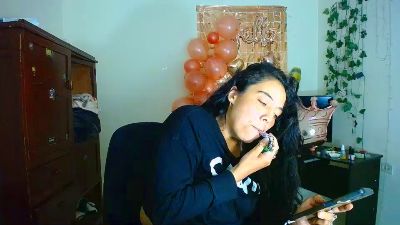 AmaJulia live cam on Cam4