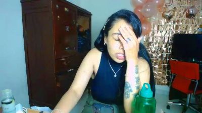 AmaJulia live cam on Cam4