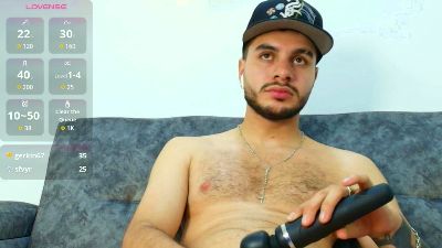 AmadeoWild_ live cam on Cam4