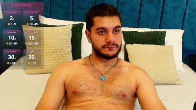 AmadeoWild_ live cam on Cam4
