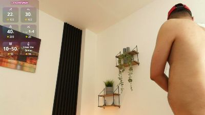AmadeoWild_ live cam on Cam4