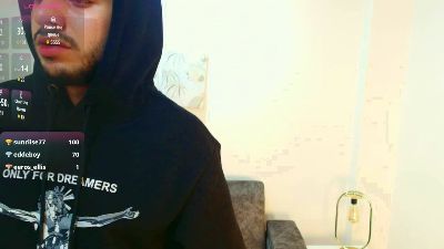 AmadeoWild_ live cam on Cam4