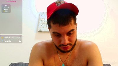 AmadeoWild_ live cam on Cam4
