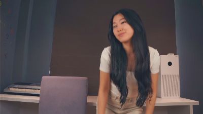 AmaliaShurtliff live cam on Cam4