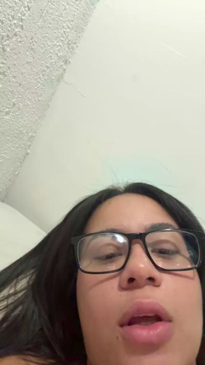 AmandaDebaro live cam on Cam4