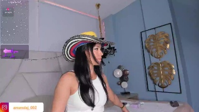 AmandaJones_ live cam on Cam4