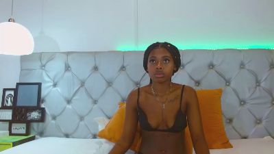 AmaraBennett live cam on Cam4