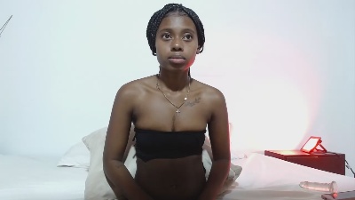 AmaraBennett live cam on Cam4