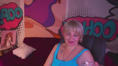 AmaraNights live cam on Cam4