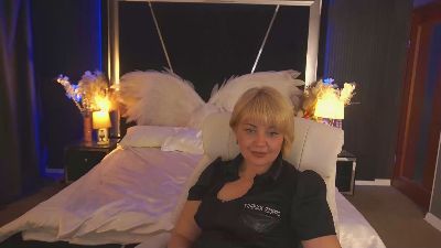 AmaraNights live cam on Cam4
