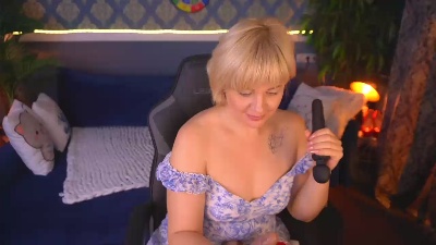 AmaraNights live cam on Cam4