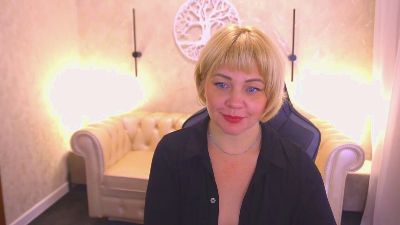 AmaraNights live cam on Cam4