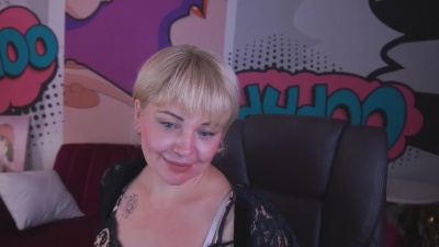 AmaraNights live cam on Cam4