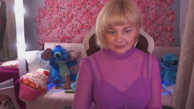 AmaraNights live cam on Cam4