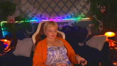 AmaraNights live cam on Cam4