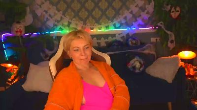 AmaraNights live cam on Cam4
