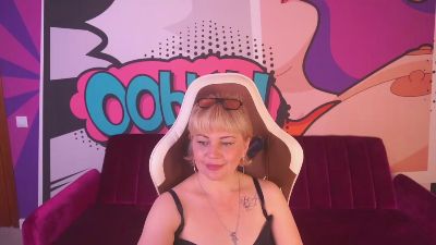 AmaraNights live cam on Cam4