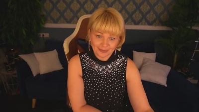 AmaraNights live cam on Cam4