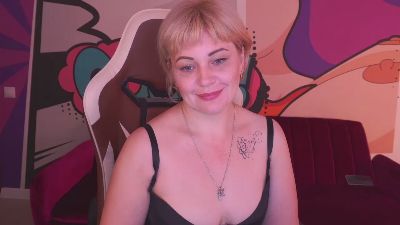 AmaraNights live cam on Cam4