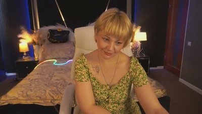 AmaraNights live cam on Cam4