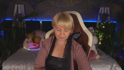 AmaraNights live cam on Cam4