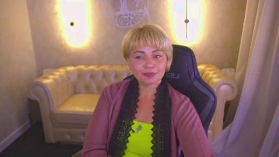 AmaraNights live cam on Cam4