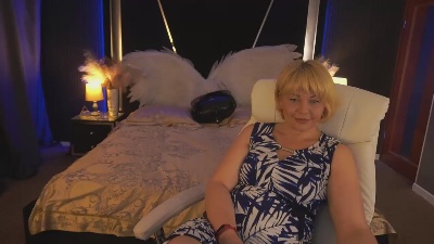 AmaraNights live cam on Cam4