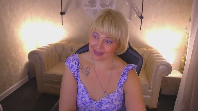 AmaraNights live cam on Cam4