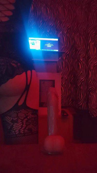 Amateurtvv live cam on Cam4