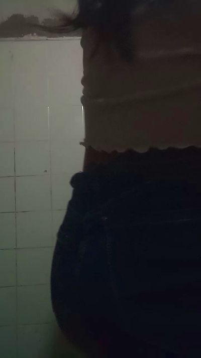Ambar2 live cam on Cam4