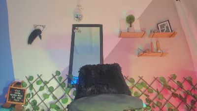 Ambar_fitness live cam on Cam4