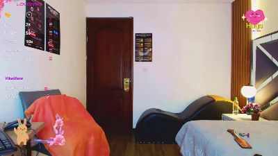 Ambarross_ live cam on Cam4