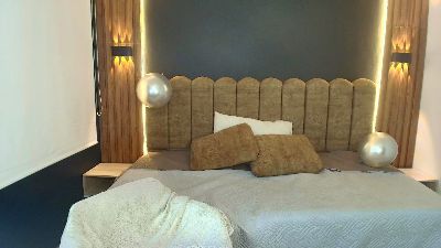 Ambarross_ live cam on Cam4