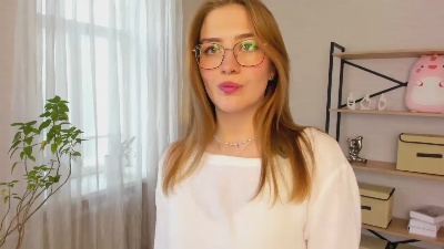 AmberTowers live cam on Cam4