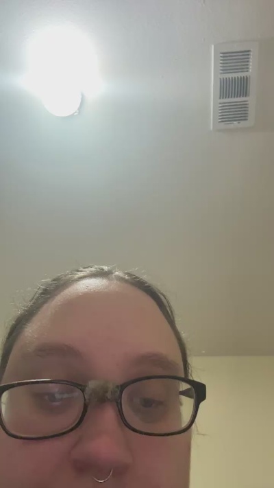 Amber_18 live cam on Cam4