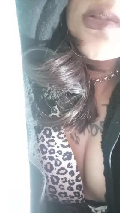 Ambercatalina1 live cam on Cam4