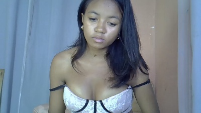 Ambergirl69 live cam on Cam4