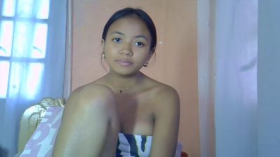 Ambergirl69 live cam on Cam4