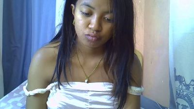 Ambergirl69 live cam on Cam4